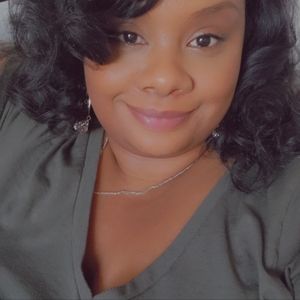 Meet your Posher, Charin